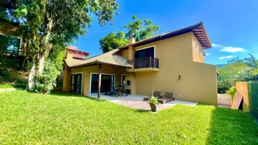 Casas à venda em Lagoa da Conceição, Florianópolis - Viva Real