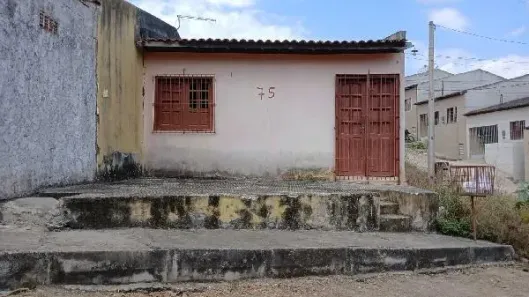 Casa com 2 Quartos à venda, 131m² no Mandacaru, Gravatá