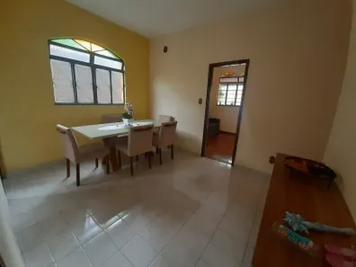 Casa com 3 Quartos à venda, 360m² no Riacho das Pedras, Contagem
