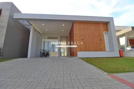 Casa de Condomínio com 4 Quartos à venda, 187m² no XANGRI-LÁ, Xangri-Lá