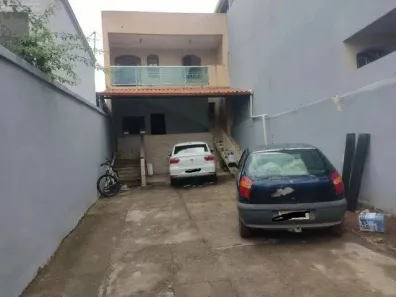 Casa com 4 Quartos à venda, 180m² no Parque Xangri-Lá, Contagem