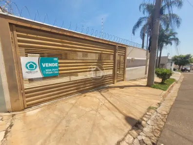 Casa com 4 Quartos à venda, 148m² no Bosque de Avilan, Campo Grande