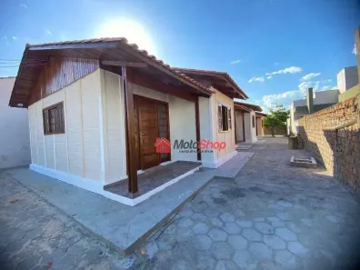 Casa com 2 Quartos para venda ou aluguel, 45m² no Zona Sul, Balneário Arroio do Silva