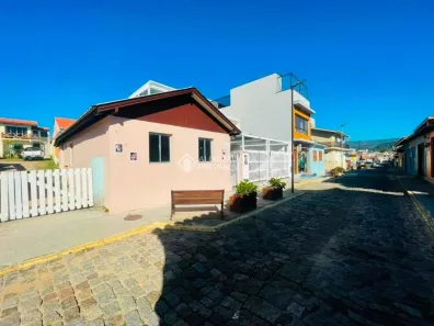 Casa com 4 Quartos à venda, 100m² no Centro Histórico, Garopaba