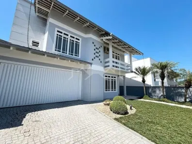 Casa com 3 Quartos à venda, 170m² no Boehmerwald, Joinville