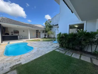 Casa com 3 Quartos à venda, 220m² no Marbella, Serra