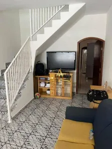 Casa de Condomínio com 3 Quartos à venda, 210m² no Jardim Tupanci, Barueri