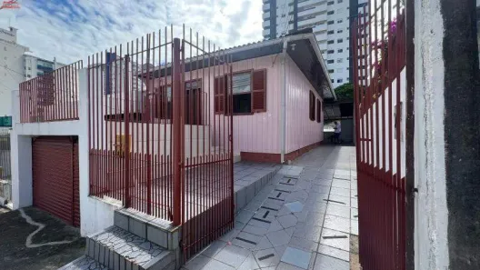 Casa com 3 Quartos para alugar, 82m² no Canto, Florianópolis
