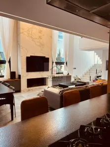 Sobrado com 3 Quartos à venda, 298m² no São Vicente, Gravataí