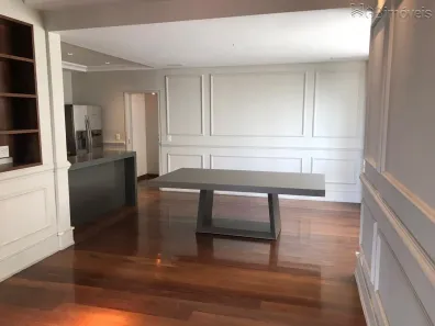 Apartamento com 3 Quartos à venda, 218m² no Vila Congonhas, São Paulo