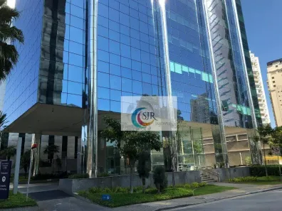 Sala Comercial para alugar, 246m² no Jardim Paulistano, São Paulo