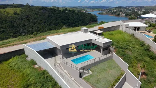 Casa com 3 Quartos à venda, 200m² no Centro, Igaratá