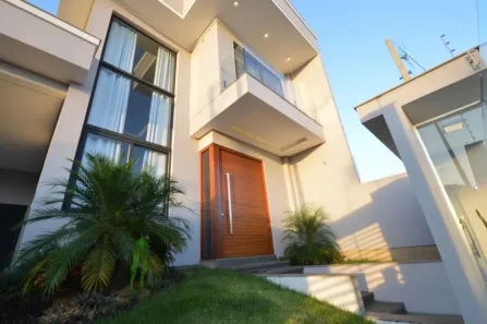 Casa com 3 Quartos à venda, 220m² no Igara, Canoas