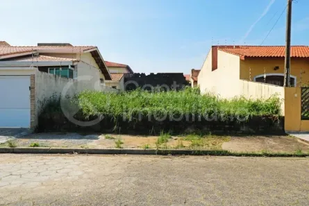 Lote/Terreno à venda, 240m² no Jardim Tres Marias, Peruíbe
