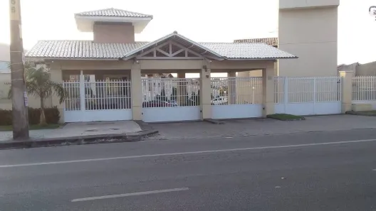 Casa de Condomínio com 2 Quartos à venda, 80m² no Rachel de Queiroz, Fortaleza