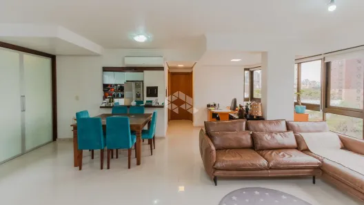 Apartamento com 2 Quartos à venda, 82m² no Três Figueiras, Porto Alegre