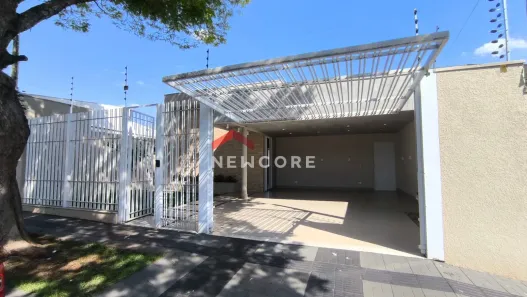 Casa com 3 Quartos à venda, 165m² no Parque das Laranjeiras, Maringá