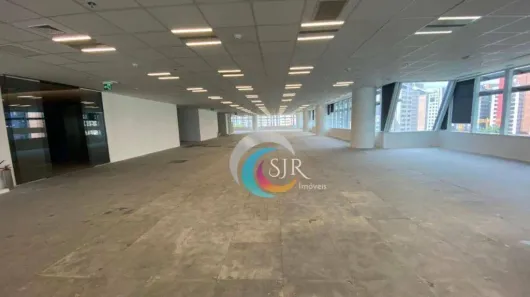 Sala Comercial para alugar, 1946m² no Vila Nova Conceição, São Paulo