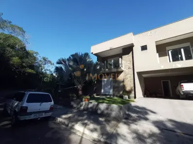 Casa de Condomínio com 3 Quartos à venda, 260m² no Roçado, São José