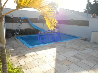 Casa com 3 Quartos para alugar, 336m² no Cidade Vargas, São Paulo