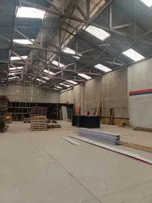 Galpão/Depósito/Armazém para venda ou aluguel, 600m² no Guaratiba, Rio de Janeiro