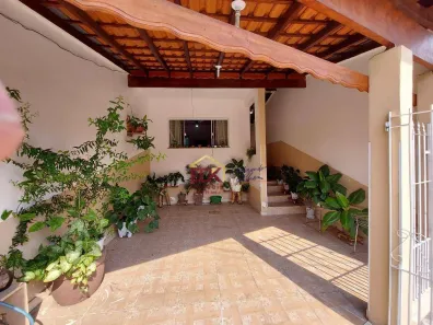 Sobrado com 4 Quartos à venda, 100m² no Triângulo, Pindamonhangaba