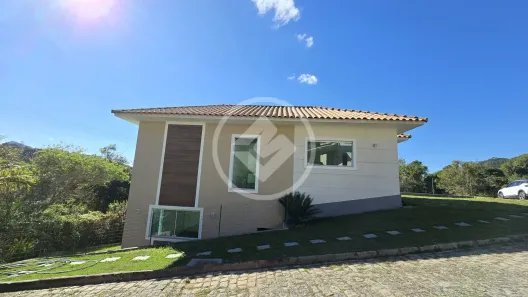 Casa de Condomínio com 2 Quartos à venda, 112m² no Parque do Imbui, Teresópolis