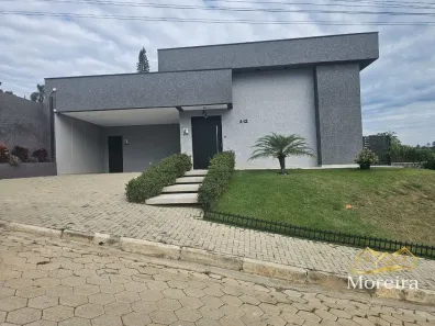 Fazenda/Sítio com 3 Quartos à venda, 1000m² no , Mairinque