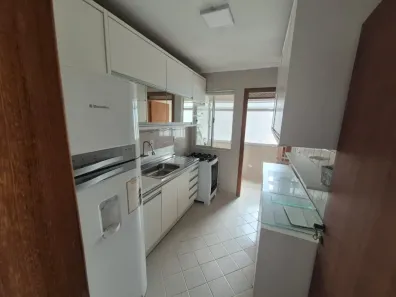 Apartamento com 2 Quartos para alugar, 70m² no Campinas, São José