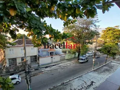Apartamento com 2 Quartos para alugar, 110m² no Benfica, Rio de Janeiro
