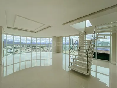 Cobertura com 3 Quartos à venda, 246m² no Centro, Balneário Camboriú