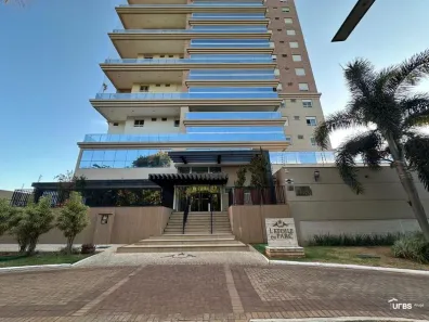 Apartamento com 3 Quartos para alugar, 210m² no Plano Diretor Sul, Palmas