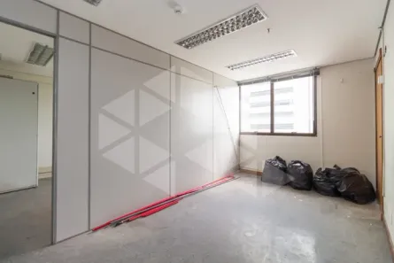 Ponto Comercial para alugar, 38m² no Boa Vista, Porto Alegre