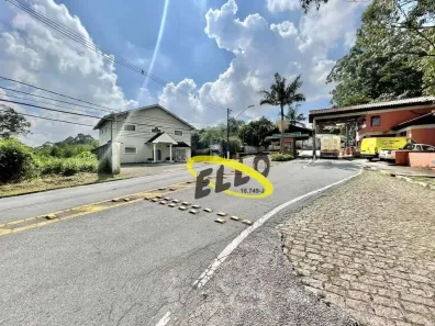 Imóvel Comercial à venda, 229m² no Granja Viana II, Cotia