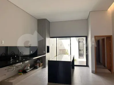 Casa com 3 Quartos à venda, 172m² no Bosque dos Buritis, Uberlândia