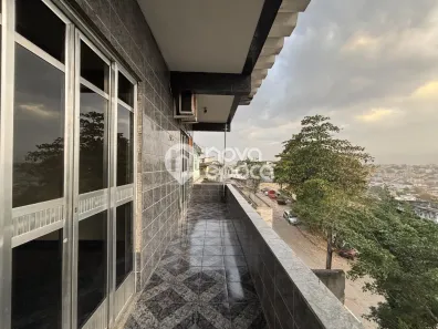 Casa com 2 Quartos à venda, 246m² no Jardim Carioca, Rio de Janeiro