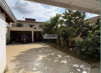 Casa com 2 Quartos à venda, 152m² no Manhattan, Uberaba