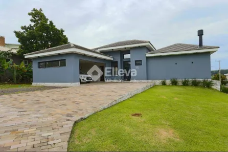 Casa com 3 Quartos à venda, 252m² no Condomínio Campestre Paragem dos Verdes Campos (Barro Vermelho), Gravataí