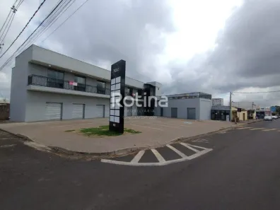 Ponto Comercial para alugar, 28m² no Jardim Brasília, Uberlândia