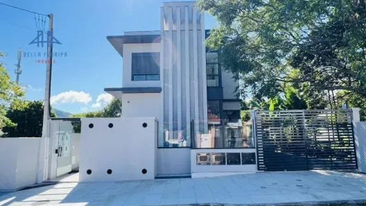 Casa de Condomínio com 3 Quartos à venda, 162m² no Córrego Grande, Florianópolis