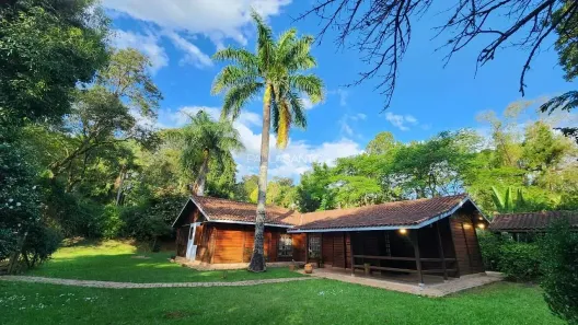Fazenda/Sítio com 3 Quartos à venda, 1770m² no Jardim Novo Mundo, Sorocaba