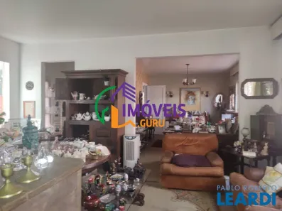 Casa com 3 Quartos à venda, 225m² no Vila Cordeiro, São Paulo