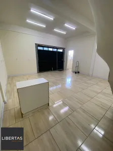 Galpão/Depósito/Armazém com 4 Quartos para alugar, 110m² no Niterói, Canoas