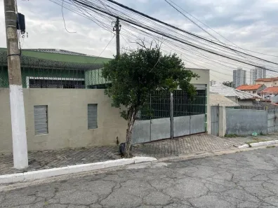 Casa com 2 Quartos à venda, 650m² no Vila Carbone, São Paulo