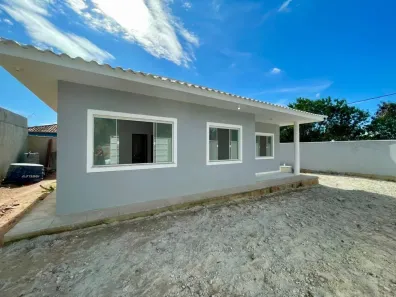 Casa com 2 Quartos à venda, 70m² no Três Vendas, Araruama