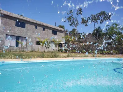 Casa com 2 Quartos à venda, 200m² no Mombaça, São Roque