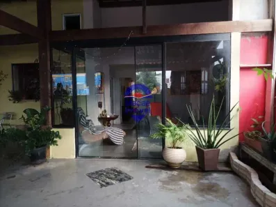 Casa com 9 Quartos à venda, 245m² no Centro, Macaé