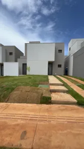 Casa de Condomínio com 2 Quartos à venda, 121m² no Jardins Berlim, Senador Canedo