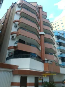 Apartamento com 4 Quartos para alugar, 110m² no Meia Praia, Itapema