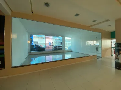 Ponto Comercial para alugar, 34m² no Parque 10 de Novembro, Manaus